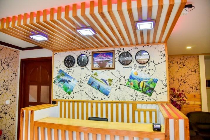 Crystal Crown Hotell Hulhumalé Eksteriør bilde