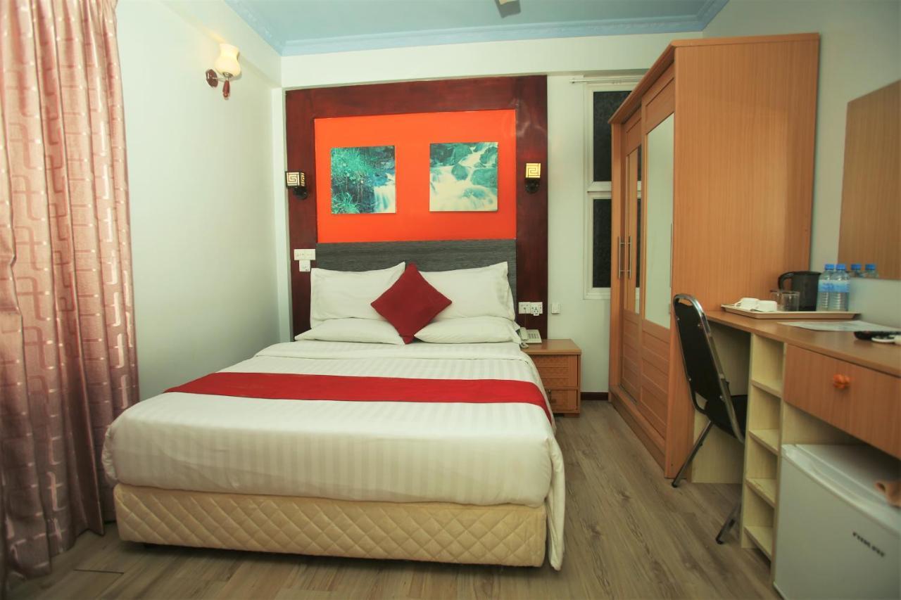Crystal Crown Hotell Hulhumalé Eksteriør bilde